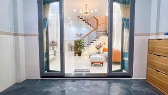 Nhà3-tầng-thống-nhất-gò-vấp-nhà đẹp nội thất đầy đủ vô ở liền