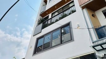 Kẹt tiền bán gấp nhà Ni Sư Huỳnh Liên, P10, Tân Bình cho thuê 14tr/th