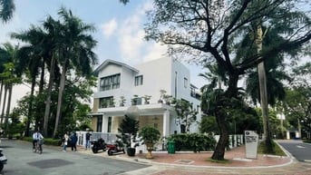Bán Biệt Thự Villas Riviera - Giang Văn Minh - DT 591m2 - Giá 250 tỷ