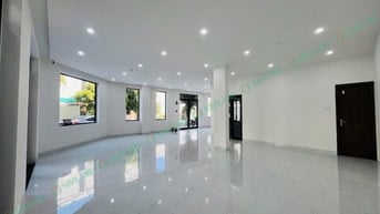 🏬 CHO THUÊ MẶT BẰNG 100M² – NGÔ HUY DIỄN – GIÁ CHỈ 15 TRIỆU/THÁNG