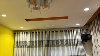 NHÀ BÁN MẶT TIỀN TRẦN VĂN KIỂU Q6 NỘI THẤT GỖ CAO CẤP GIÁ 13,5 TỶ 