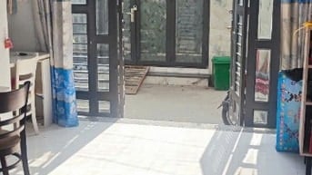 Chính chủ bán nhà kết cấu 1T 1L 2 PN - 2 Toilet