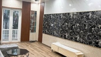 Cho thuê nhà đầy đủ tiện nghi phố tây Văn Cao