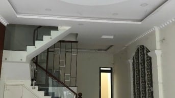 Nhà bán gần chợ Bình Chánh 1 trệt 1 lầu. Giá 2.195 tỉ