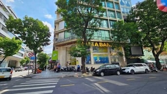 BÁN NHÀ GÓC V.I.P 245 LÝ TỰ TRỌNG QUẬN 1 (97m2) 