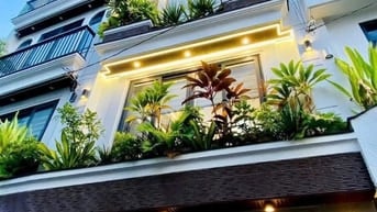 Đi nước ngoài định cư bán gấp nhà ở đường Thất Sơn, phường 15, quận 10