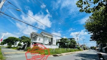 GIA ĐÌNH KẸT TIỀN  BÁN GẤP LÔ GÓC 2 MT TT CỦ CHI 216M2 GIÁ 1 TỶ 050 TR