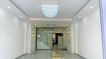 Đầu tư thua lỗ bán gấp nhà đường Trần Xuân Xoạn,Q7. 60m2, giá 985tr