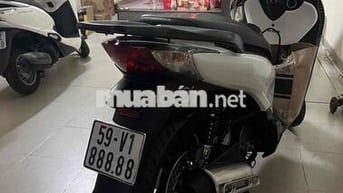sh 150i nhập Ý ngũ quý 8
