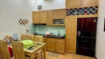 GIÁ NÀO CŨNG BÁN nhà đầu ngõ Ngọc Thuỵ, giá 5.6 tỷ, 40m2x3T
