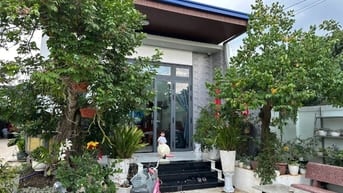 Nhà vườn nghỉ dưỡng Đức Trọng gần sân bay full nội thất giá 3.7 tỉ