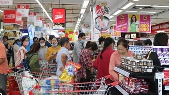 KHU VỰC NHÀ BÈ CẦN BỔ SUNG NHÂN VIÊN LAU DỌN KỆ QUẦY TẠI SIÊU THỊ