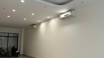 CC cho thuê tầng 1 nhà phố đường Nguyễn Cảnh Dị