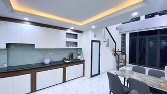 Bán nhà 5 tầng Tựu Liệt, 38m2 mặt tiền 4m, giá 6.15 tỷ