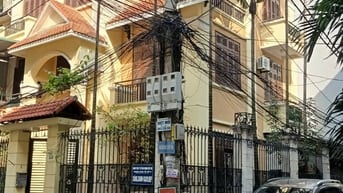 Cho thuê biệt thự 2 mặt tiền ngõ 381 Nguyễn Khang Cầu Giấy Hà Nội