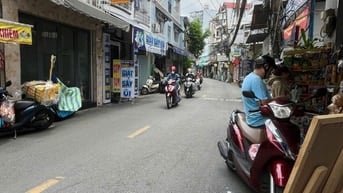 Sang tiệm trà sữa 40tr tại Bình Thạnh 