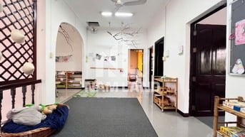 Cho thuê gấp villa Lê Thước p. Thảo Điền q2, 140 triệu, 400m2 trệt lầu
