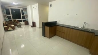 Summer Square 3PN, 2WC, 76m2 đã có sổ hồng giá 3,2ty. LH 0903 675 770