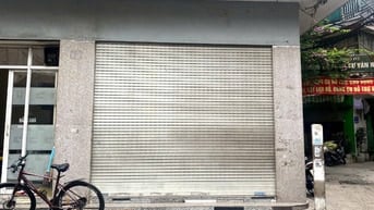 Cho thuê cửa hàng lô góc mặt phố GIÁP BÁT 18m2 chỉ 6tr vào ngay