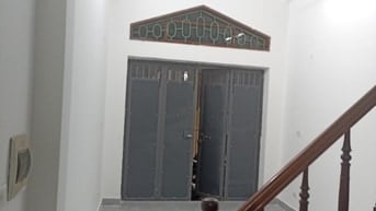 Cho thuê nhà phố Vũ Thạnh, Hào Nam 