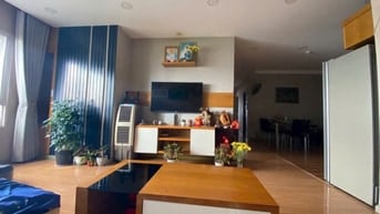 Cần bán gấp căn hộ Cao ốc Đất Phương Nam