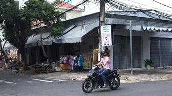 Nhà góc 2MT Cư Xá Phú Lâm B, 5 x 18m, cấp 4, giá 10.7 tỷ. chợ Bà Hom