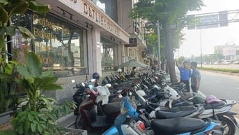 CẦN GẤP 1 NAM GIỮ XE QUÁN CAFE TỪ 8H-23H - LƯƠNG 8.500.000/THÁNG