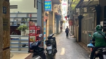 Cần bán gấp nhà liền kề Nghĩa Đô, phân lô, ô tô, kinh doanh, giá tốt