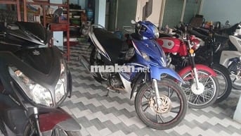Bán hết 12 chiếc xe