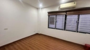 Bán nhà Bồ Đề, Long Biên 35m 5 tầng MT 5m 6,8 tỷ