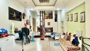 THƯƠNG LƯỢNG MẠNH- HXH- THÍCH QUẢNG ĐỨC, P4, PN- 53m2- 4 TẦNG- 10,x TỶ