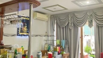 Bán nhà Huỳnh Tấn Phát P. Tân Phú Quận 7 DT 123m2 3 tầng giá 5 tỷ 99