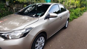 Cần bán xe Vios 2017 - gia đình đi một chủ mua mới từ đâu