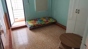 Nhà PL ngõ Trần Thái Tông dt 40m x 5t giá 15tr/th