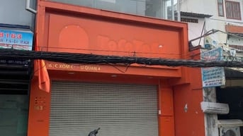 Bán gấp nhà giá rẻ nhất thị trường mặt tiền đường Xóm Chiếu, P16, Q4