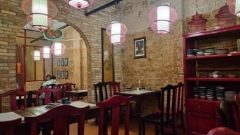 NGỘP BANK, MẶT TIỀN QUẬN 5 DT 62M2 NGANG 3,9M, KINH DOANH TỐT, 4 TẦNG