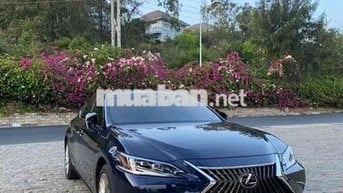 Lexus Es250 2022 - 23000 km