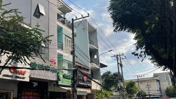Bán nhà MTKD 425 Nguyễn Thái Bình, Tân Bình. DT 4.2x17.3m, 4 tầng
