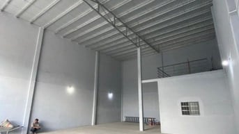 CHO THUÊ NHÀ KHO 220M2 GẦN CẢNG ĐÀ NẴNG, SẴN ĐIỆN, NƯỚC, GIÁ 12 TRIỆU