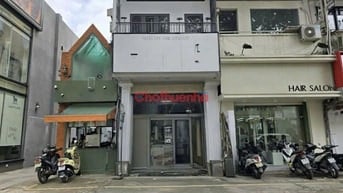 Cho thuê nhà Mặt tiền Trần Hưng Đạo, Phường Cô Giang, Quận 1