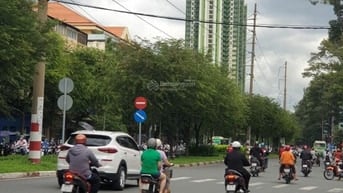 Bán Căn Hộ Dịch Vụ Thảo Điền, Thủ Đức. 6,8mx16,3m= 109m,2L, 15PN, Đ8m 