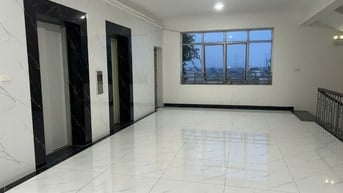 Chính chủ cho thuê chung cư 3PN, 2WC, khu Đô thị Việt Hưng, Long Biên