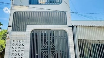 Bán nhà đường Trịnh Như Khuê ngay Chợ Bình Chánh