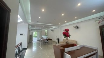 BIỆT THỰ 3 TẦNG NAM LONG QUẬN 7 - DT : 192 M2(8 X 24) GIÁ 29.99TY TL