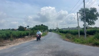 167m2 thổ cư. Đường nhựa. Gần cổng KCN. 800tr còn TL 