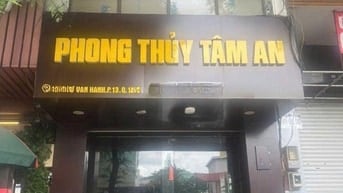 Cho thuê nhà mặt tiền đường Sư Vạn Hạnh, Phường 12, Quận 10. 