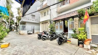 BÁN NHÀ ĐƯỜNG CÔ GIANG, QUẬN PHÚ NHUẬN 