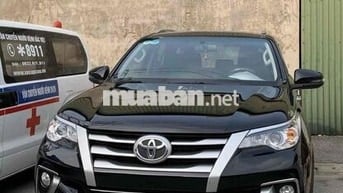 Toyota Fortuner 2020 máy dầu số sàn