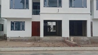 Bán biệt thự cao cấp Jade Square Xuân Đỉnh 180m, 3 tầng,mặt tiền 12m, 
