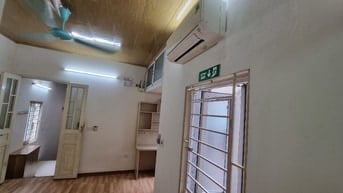 Nhà riêng hộ gia đình ngõ 79 Cầu Giấy, full đồ, 1N1K1B 45m2